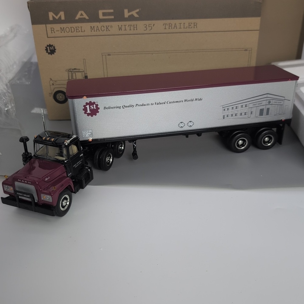 FRIST GEAR Mack R-Model with 35' Trailer Company Truck Trailer Diecast 1/34
